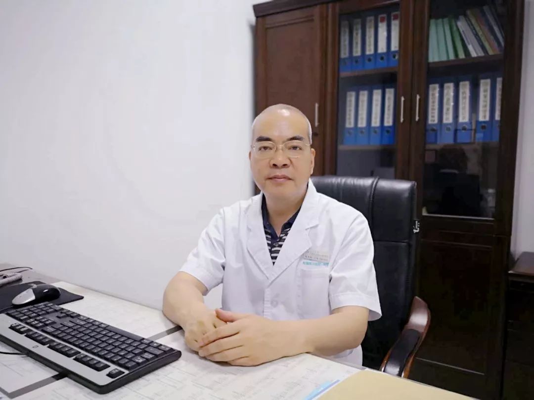 争分夺秒！医生护士是这样抢救生命的！！！︱致敬劳动者