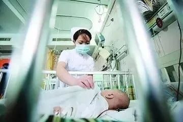 宁波百天宝宝住院14天都没好，宝妈称去上海一查发现医生竟然弄错病因！医院