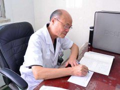 北京国康医院中医痿症科傅健主任：平易近人，医德高尚的医者