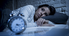 千万不要忽视睡眠焦虑症 睡不着焦虑是病得治
